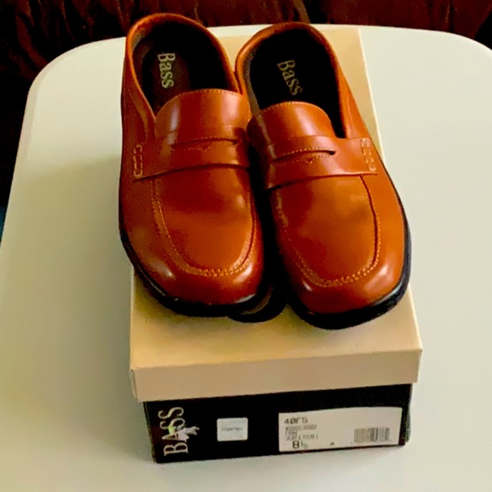 Slide on loafer
